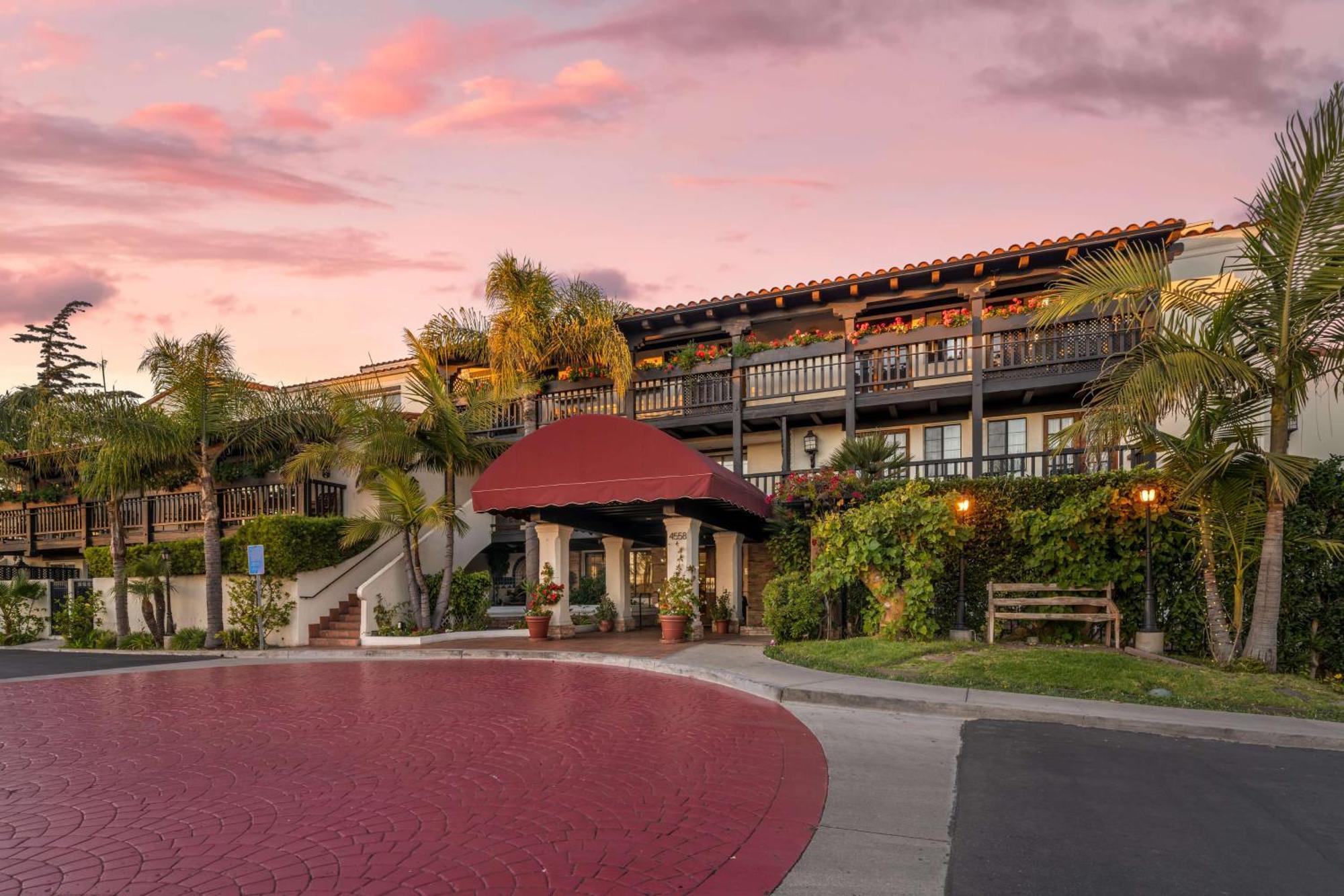 Best Western Plus Carpinteria Inn Exterior photo